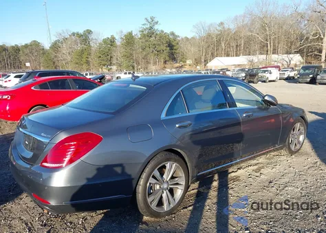 2017 Mercedes-Benz S 550 4Matic z USA, uszkodzony, nr VIN WDDUG8FB9HA320711